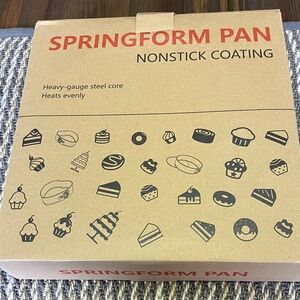 3 Pc Springform Pan Set - 4, 7 & 9 Inch